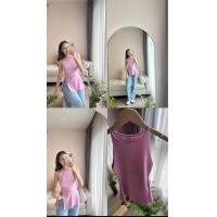 ราคา Kyra tank top 390 บาท (21155383445)