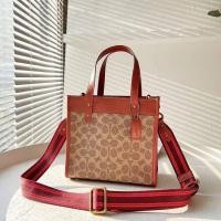 ราคา Outlet แท้100 กระเป๋าสะพายข้าง โค้ช ลายc พร้อมส่ง (17430668878)