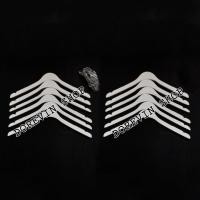 ราคา ไม้แขวนเสื้อไม้แขวนผ้า ไม้แขวนสูท เดรส ไม้แขวน ไม้แท้ สีขาว ไม้แขวนเสื้อสีขาว 12 ชิ้น แพ็ค ยาว 40 ซม สินค้าพร้อมส่ง (9846968239)