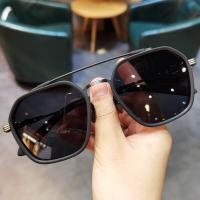 ราคา Chrome Hearts แว่นกันแดดแบบเรโทรใหม่สำหรับแฟชั่นผู้หญิงและผู้ชายลำแสงคู่หน้ากว้างแว่นตากันแดดกรอบขนาดใหญ่แว่นตากันแดดทนทานยูวี (18089357259)