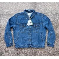 ราคา WRANGLER แจ็คเก็ตยีนส์ของแท้ ใส่ได้ทั้งหญิงและชาย Made in เวียดนาม ทรงโอเวอร์ไซส์ใหญ่กว่าปกติ ใส่สบาย (16616186740)