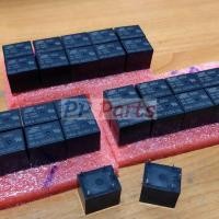 ราคา รีเลย์ Relay คอยล์ 5VDC 12VDC 24VDC 5 ขา SRA 05VDC CL SRA 12VDC CL SRA 24VDC CL SRA 5P SONGLE 1 ตัว (18432464550)