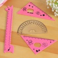 ราคา มีหลายลายน่ารัก ชุดไม้บรรทัดเรขาคณิต ชุดวงเวียนพลาสติก มีไม้บรรทัด สามเหลี่ยม2 และครึ่งวงกลม ใน1กล่องมี4ชิ้น วัดง่าย ใช้ได้สะดวกQoffice (1799972763)