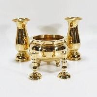 ราคา ชุดsetกระถางธูปสามขาทองเหลือง 6นิ้ว เชิงเทียน 4 นิ้ว แจกันทองเหลืองทรงอ้วน สูง 8 นิ้ว (8966428346)
