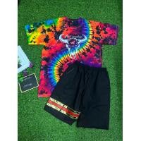 ราคา เสื้อมัดย้อมรุ้งแขนสั้นสกรีนลาย พร้อมกางเกงขาสั้นแถบ สินค้าพร้อมจัดส่ง กางเกงชาย (14939212741)