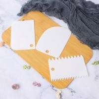 ราคา ชุดแผ่นปาดเอนกประสงค์ 3 ชิ้น แบบเรียบ ที่ปาดครีม ที่ตัดแป้ง แผ่นปาดเค้ก แผ่นปาดครีม แผ่นตัดแป้ง (20832597435)