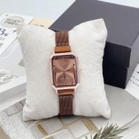 ราคา นาฬิกาผู้หญิง นาฬิกาข้อมือ ผญ นาฬิกาข้อมือ นาฬิกา นาฬิกาคาสิโอ นาฬิกาทรง8เหลี่ยม รุ่น LQ 400D สายนาฬิกา สแตนเลส แม่เหล็ก หน้าปัด 24 มม 12 (17392959214)