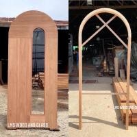 ราคา ชุดประตู วงกบ ประตูไม้ ไม้เนื้อแข็ง โค้งทึบเสมอขอบ ช่องกระจกรับกับประตูโค้ง 1 ช่อง วงกบไม้เต็ง 2 x4 (19834506041)