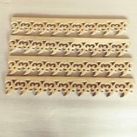 ราคา ส่งฟรี เชิงชาย ไม้ฉลุเชิงชาย เชิงชายหลังคา ไม้เชิงชายฉลุ ขนาดกว้าง 6 นิ้ว ยาว 1 เมตร จำนวน 10 แผ่น มีให้เลือกหลายลาย ผลิตจากทั้งไม้สักและไม้กระถินณรงค์ สวยงาม ทนทาน ยังไม่ผ่านการทำสี ส่งจากโรงงานจังห 