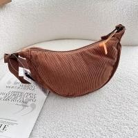 ราคา กระเป๋าสะพายข้าง ผ้าลูกฟูก สีพื้น เอิร์ทโทน สไตล์ญี่ปุ่น ทรงเสี้ยวพระจันทร์ ปรับสายได้ ใช้ได้ทั้งหญิงและชาย (20904190708)