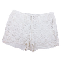 ราคา Lyn around กางเกงขาสั้น สีขาว ลายลูกไม้ Used Like New Preloved (20629150186)