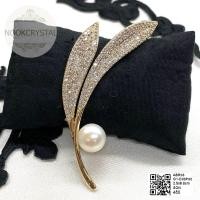 ราคา เข็มกลัดเพชรมุกแท้ใบไม้คู่ (19997764902)