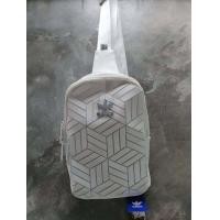 ราคา กระเป๋าสะพาย Adidas 3d กระเป๋าสะพายไหล่คาดเฉียง ลายใหม่ (1394982171)