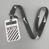 ราคา เตรียมส่ง Off White Card Holder กระเป๋าใส่บัตรเครดิต บัตรประจําตัว บัตรประจําตัว บัตรประจําตัว บัตรรถบัส ตะขอหัก แฟชั่นสร้างสรรค์ ของขวัญวันเกิด สําหรับนักเรียนชาย (20046114366)