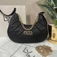 ราคา LYN ของแท้ หลุดQC Outlet กระเป๋า lyn hobo ทรงโค้ง ขนาด 9 นิ้ว อปก ป้ายถุงผ้า (19094849337)