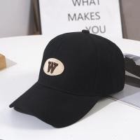ราคา หมวกกันแดดปักลาย W ตัวอักษรคุณภาพสูงสำหรับผู้หญิงหมวกกันแดดสำหรับเดินทางมีหลายสีหมวกแก๊ปชาย (19738377422)