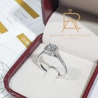 ราคา แหวนเงินแท้ ฝังเพชร Moissanite 0 5 กะรัต พร้อมใบเซอร์ (18806894614)