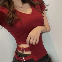 ราคา H H พร้อมส่ง เสื้อไหมพรมแขนสั้นสีพื้น คอวี เว้าช่วงเอวข้างซ้าย M5011 (20855028083)