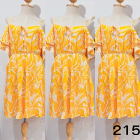ราคา เสื้อผ้าผู้หญิง ชุดเดรสผู้หญิง เดรสสั้น ชุดกระโปรงสายเดี่ยวปาดไหล่ ลายใบไม้ ใส่สบายไม่ร้อน สามารถปรับสายได้ 215 สินค้าพร้อมส่ง (20686041474)