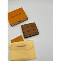 ราคา กระเป๋าสตางค์ ผู้ชาย ใบสั้น 4 นิ้ว แบบพับ พร้อมส่ง (21240390375)