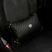 ราคา หมอน หมอนรองคอ หมอนรองคอในรถ หมอนรองคอกระดูกใส่ในรถยนต์ เพชรมงกุฎ หมอนติดเบาะรถ หนัง ราคาต่อชิ้น ช่วยลดอาการปวดคอ (13893655380)