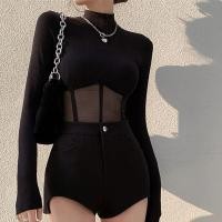 ราคา เสื้อยืดฤดูร้อนของผู้หญิงเสื้อยืดตาข่ายโปร่งใสเซ็กซี่เสื้อครอปท็อปแขนยาว Y2K สุภาพสตรีสีดำเสื้อท่อนบนเข้ารูปรัดรูป (21170235301)