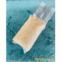 ราคา ข้าวหอมมะลิสุรินทร์ ข้าวใหม่ปี66 ข้าวหอมมะลิ กข 105 สุรินทร์แท้ บรรจุ 1 กิโลกรัม ซีลสูญญากาศ ราคาเพียงกิโลละ28บาท (21036710937)