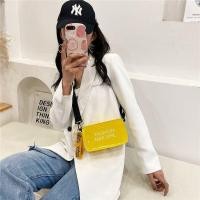 ราคา MNR774 พร้อมส่งจากไทย กระเป๋าแบบใส พลาสติกกระเป๋ากันน้ำ กระเป๋าโทรศัพท์มือถือ กระเป๋าสะพายข้างเดียว รุ่น (18324703224)