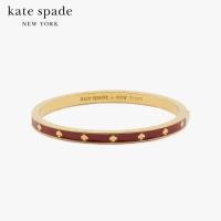ราคา KATE SPADE NEW YORK SPOT THE SPADE ENAMEL HINGED BANGLE KC780 กำไลข้อมือ (21319633129)