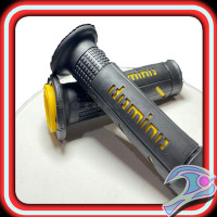 ราคา ปลอกแฮนด์Domino มีหลายสีให้เลือก ตัวใหม่ งานเหมือนของแท้สุดๆ นุ่มมือมากๆ โดมิโน่ ปลอกแฮนด์ ปลอกมือ ปลอกแฮนด์มอไซต์ อะไหล่แต่งมอเตอร์ไซค์ WAVE DREAM MSX CBR SONIC PCX ฯลฯ (21282933899)