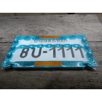 ราคา กรอบป้ายทะเบียน แบบยาว มอเตอร์ไซค์รุ่นเก่า รถคลาสสิค เป็นงานรุ่นเก่าค้างร้านสิ้นค้ามือ1 วัสดุเป็นเหล็กสวยคลาสสิค รุ่นลายโซ่เป็นพลาสสติกพื้นเหล็ก จะเอาไปสะสมหรือเอาไปใส่รถก็สวยตรงยุค (17642663609)