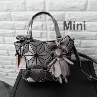 ราคา กระเป๋าสะพายข้างดีไซน์เกร๋ David Jones Limited edition (863646424)