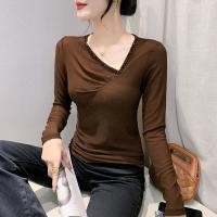 ราคา YIMEI เสื้อยืดคอกลมตาข่ายแฟชั่นแบบใหม่ในฤดูใบไม้ร่วงติดเพชรสำหรับงานหนักเสื้อผ้าระบายขอบเต้นสีแดง (20408313956)