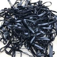 ราคา หนังยางรัดผม ยางมัดผมสีดำเส้นใหญ่ ยางมัดผมสีดำ ยางมัดผม หนังยาง ยางรัดผม มัดผม ยางยืดพร้อมส่ง สามารถเก็บเงินปลายทางได้ (16862700056)