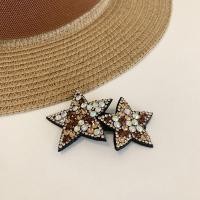 ราคา กิ๊บติดผม กิ๊บหนีบผมสวยๆ กิ๊ฟติดผมหรูๆ กิ๊ฟน่ารักๆ เซอร์คอน ดาวบีบีคลิป รูปทรงเรขาคณิต ดาวคู่ คลิปผม rhinestone แฟชั่นสำหรับผู้หญิง คลิปผมด้านข้าง กิ๊บติดผมรูปดาวห้าแฉกคริสตัล หญิง หญิง (20392273780)