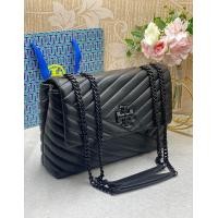 ราคา พร้อมส่ง กระเป๋าสะพาย ผู้หญิง หนังสีดำ อะไหล่ดำ สายโซ่มีหนังรองบ่า หนังนุ่ม งานเป๊ะ อุปกรณ์ครบ ถ่ายจากสินค้าจริง (17281904486)