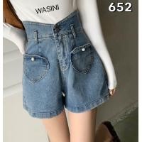 ราคา NEW Construction construction 652 กางเกงขาสั้น ผ้ายีนส์ยืดสไตล์เกาหลี แต่งกระเป๋ารูปหัวใจติดมุกขอบเอวเป็นว้าวรูปตรงหัวใจน่ารักมากต้องมีแล้วแหละ เอวสูง (20517074655)