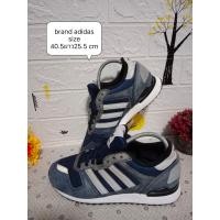 ราคา รองเท้าผ้าใบหนังกลับมือสอง สภาพดี Size 40 5ยาว25 5 ใส่ลำลอง (21370840572)