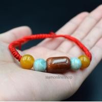 ราคา JADE ด้ายแดงมงคล ประดับด้วยหยกพม่าแท้ ความยาวข้อมือปรับขนาดได้ รุ่น siam hm1001 by siamonlineshop (7490355253)