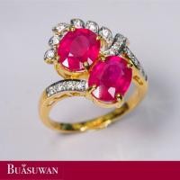 ราคา แหวน ประดับด้วยพลอยทับทิม และเพชรเบลเยี่ยม ตัวเรือนทองคำแท้ 18K แหวนวงนี้ เน้นความเรียบหรู สง่า สวมติดนิ้วได้หลากหลายโอกาส (19083821440)