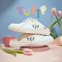 ราคา TULIP COLLECTION รองเท้าผ้าใบลายปักดอกทิวลิป สีขาว (8000735029)