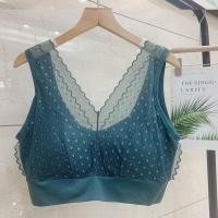 ราคา Sport Bra M790 สปอร์ตบราไซส์ใหญ่ สายแต่งลูกไม้ หวานๆ สำหรับสาวอวบ อก 38 52 (20577315778)