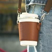 ราคา กระเป๋าใส่ถ้วย Ralapu ที่ถอดออกได้ทนความร้อนได้กันลวกสายคล้องปรับได้พกพาได้ถือด้วยมือหนังสังเคราะห์แก้วใส่เครื่องดื่มกาแฟเคสกระเป๋าแก้วกาแฟมีหูจับอุปกรณ์กลางแจ้ง (21139862223)