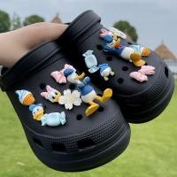 ราคา CuteDeco Cute Cartoon Donald 1 Type Donald Pink Bow Candy White Floret Charm Button Deco Cute Jibbitz Croc Shoes Diy Charm Resin Material For DIY (18421985197)