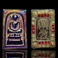 ราคา AD089 ส่งตรงปก พระสมเด็จวังหน้า พิมพ์ไกเซอร์ เนื้อแก้วสีน้ำเงิน ลงรักปิดทอง หลังแผ่นปั้ม ขรัวโตฐานพระนารายณ์ ผงแร่ เม็ดพลอย เม็ดทองแต่งลายดอกไม้ (21369747772)