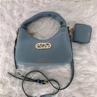 ราคา พร้อมส่ง กระเป๋าสะพายข้าง LYN เเบบมีใบลูก กระเป๋าสะพายคอลเลคชั่นใหม่ทรงโฮโบพร้อมสายยาว 5 สี boston S มี 5 สี ใช้งานเเบบคล้องมือ ครอสบอดี (20499297895)