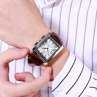 ราคา ได้รับความนิยมแนวแฟชั่นแบบลำลองสี่เหลี่ยมผู้ชายธุรกิจแบบสปอร์ตเข็มสามตาปลอมแบบหกเข็มนาฬิกาโรมันสุดเท่ (20023032398)