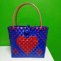 ราคา กระเป๋าสานพลาสติก ตะกร้าสานเส้นพลาสติกฟรุ้งฟริ้ง ผ้าผูก กระเป๋าแฮนแมดราคาส่ง (20336965195)