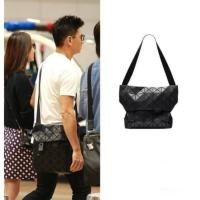 ราคา BAOBAOIssey Miyake issey Miyake 2023 Japans new casual shoulder bag briefcase Wu Qilong Jiang Xin with the single geometric diamond oblique (19855516066)