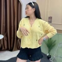 ราคา SpinnyHouse เสื้อคลุมไหมพรม ทอลายปักดอกไม้ มินิมอลสุด ใสเ่ที่ยวคาเฟ่ ผ้ายืดเยอะ สาวอวบใส่ได้ รุ่น ดอกแพง (20629383862)